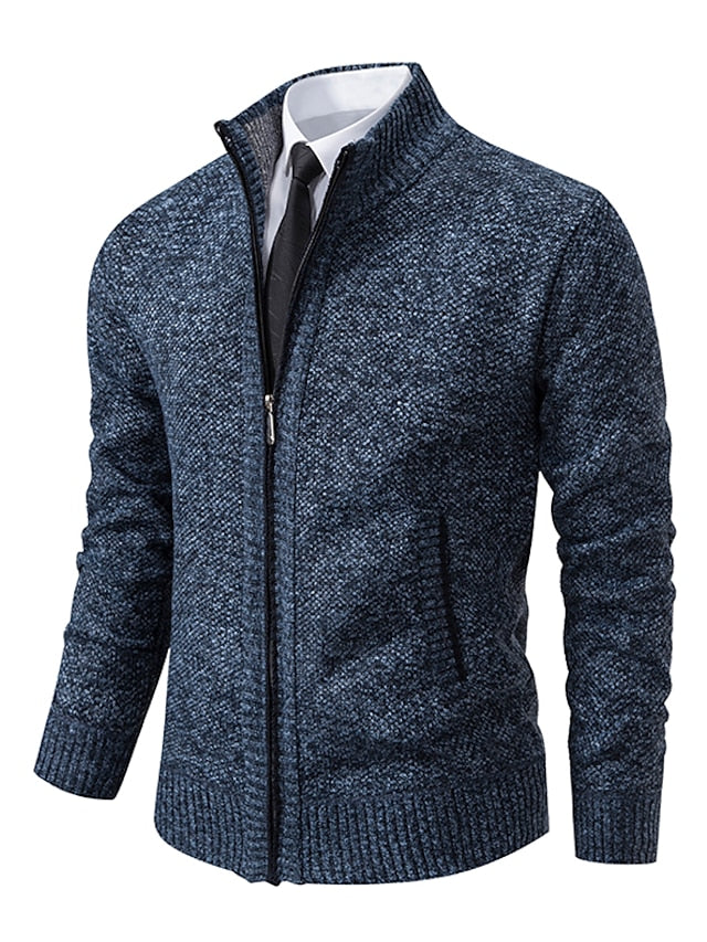 Klassischer gestrickter Herrenpullover - Oscar