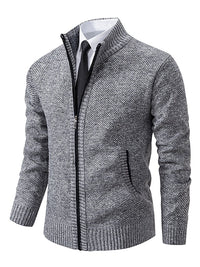 Klassischer gestrickter Herrenpullover - Oscar