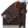 Gerade geschnittene Cord-Jeans - Victor