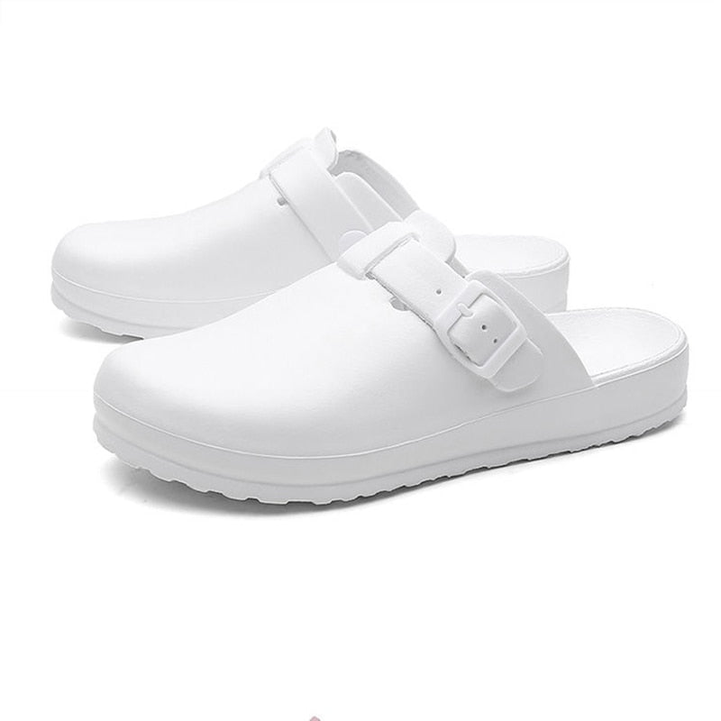 Wasserdichte & leichte Damen Pflegeclogs – rutschfest & hygienisch