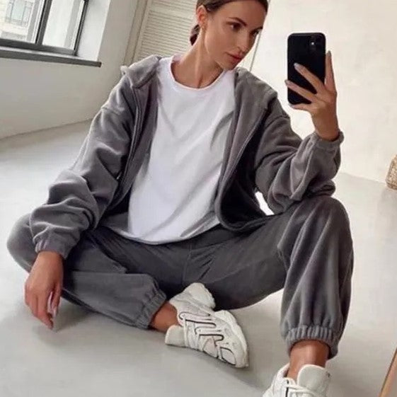 Olivia Tracksuit | Soft & Comfy