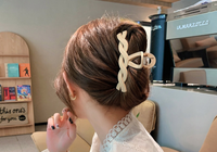 Hair Clips Nude | Create a unique hairstyle with this 3-piece set