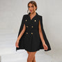 Manouk Cape Kleid | Füge deiner Garderobe einen Hauch von Klasse und Eleganz hinzu