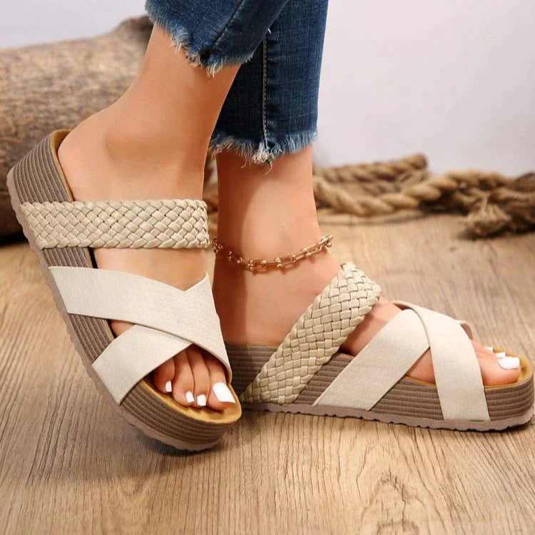 Modische orthopädische Sandalen - Lena