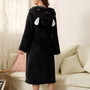 Warmer Flanell-Bademantel mit Kapuze und Hasenohren - BunnyHug