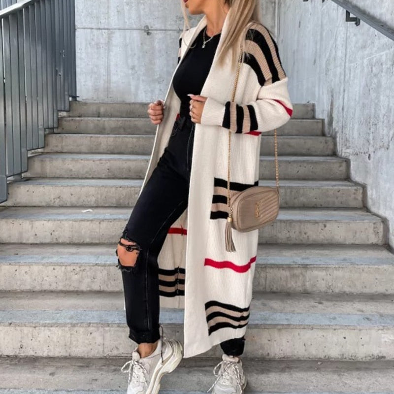 Mira Vest | A long vest with a unique design