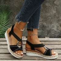 Keilabsatz-Sandalen mit Schlangenprint – Viperra