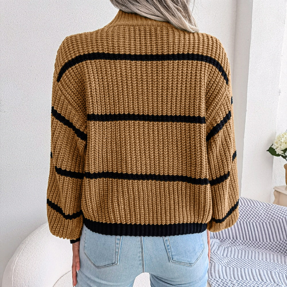 Legerer gerippter Rollkragenpullover - Elara