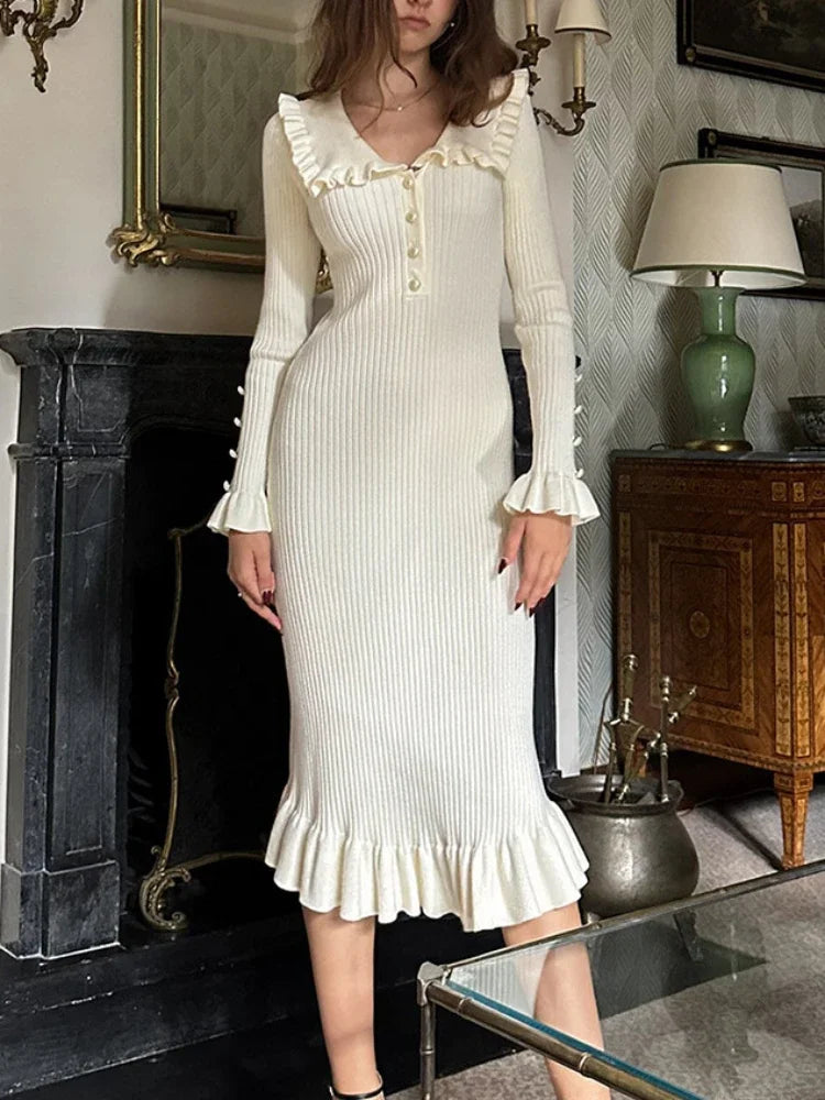 Strick Maxi-Kleid mit hoher Taille & Rüschen – Isolde