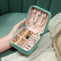 Tragbare Schmuckbox | Halte deinen Schmuck ordentlich mit diesem Organizer