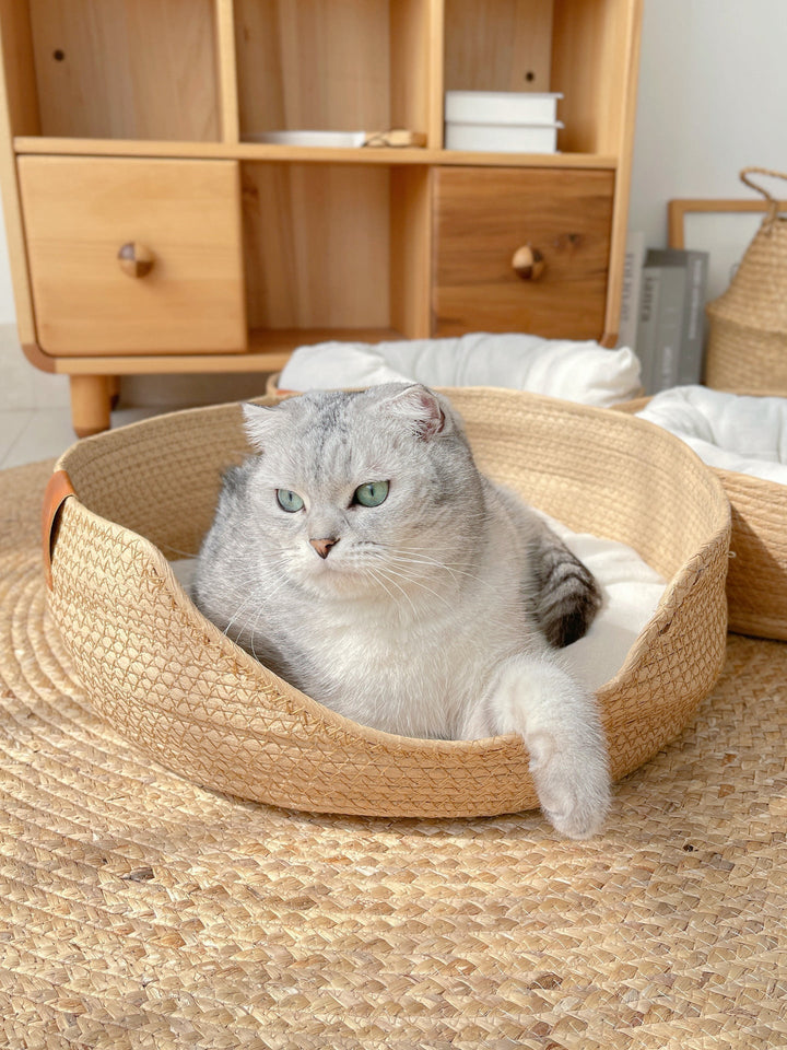 Handgemaakt Comfortabel Bed voor Katten - LuxeSnooze