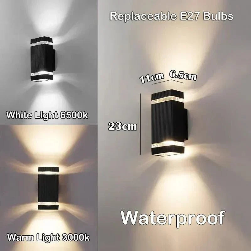 Kleinere rechthoekige zwarte wandlamp met maten, vergeleken in koud wit en warm licht, met vervangbare E27-lamp en waterdicht-aanduiding. 7