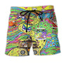 Herren-Badeshorts mit Graffiti-Print – NovaBay