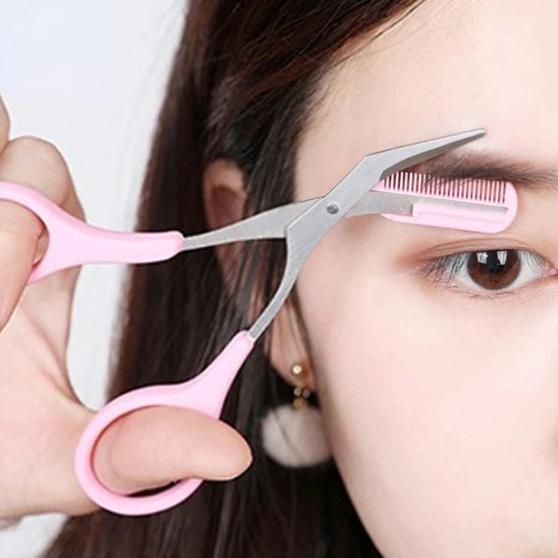 Augenbrauenschere mit Kamm – TrimLuxe