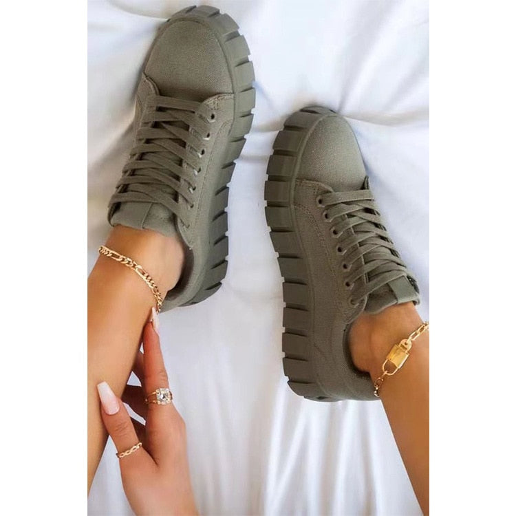 Elly Sneaker | Lässig, bequem & angesagt