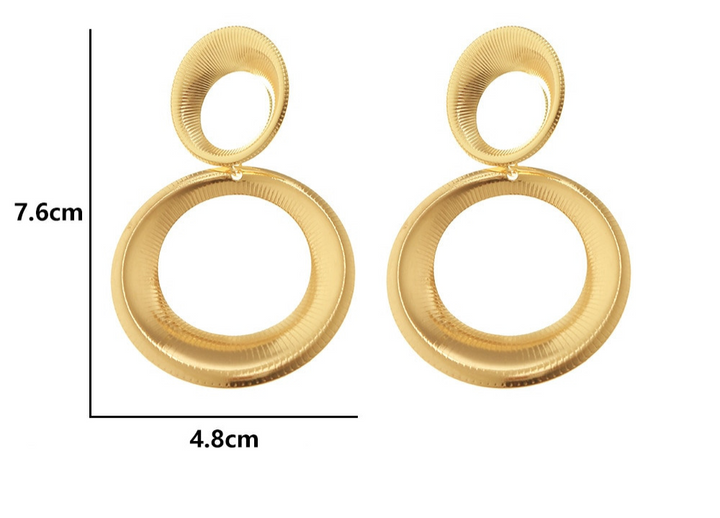 Golden Circles | Unique statement earrings