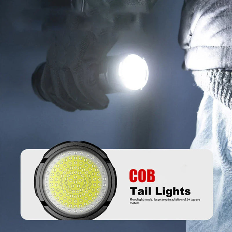 Wiederaufladbare 10000-Lumen-LED-Taschenlampe – Striker