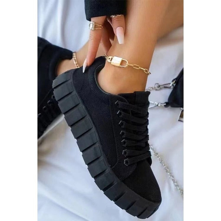 Elly Sneaker | Lässig, bequem & angesagt