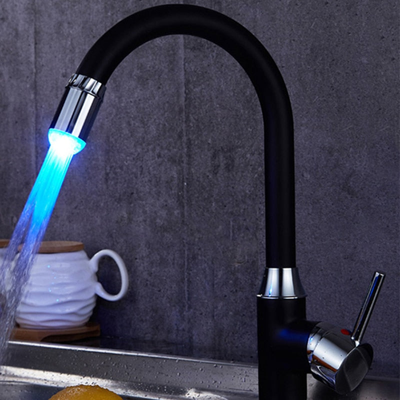 Bunte Wasserhahn-LED - AquaGlow