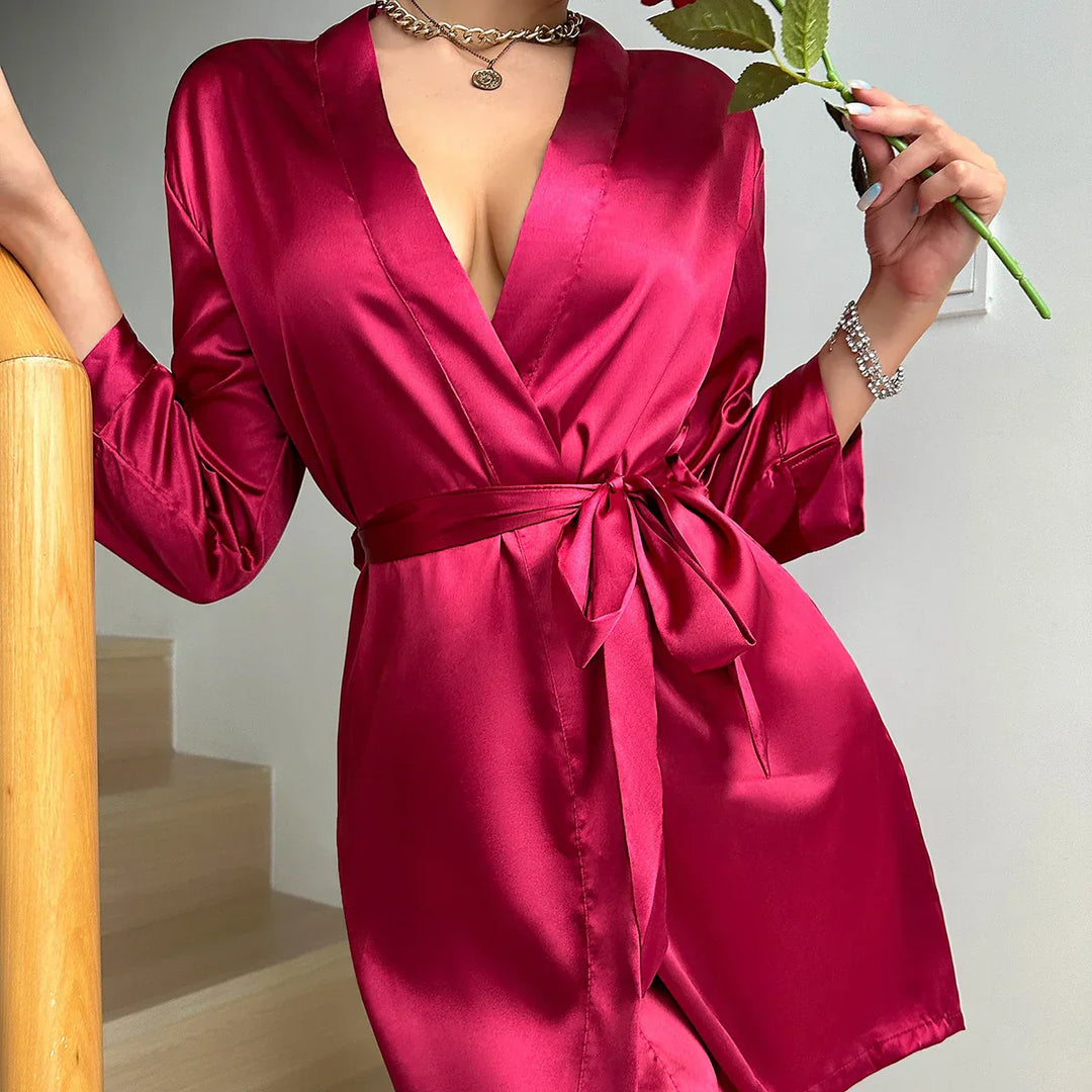 Morgenmantel aus Glacé-Seide mit Schnürverschluss – Noémie