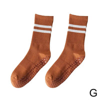 Rutschfeste Mid-Tube-Sportsocken für Fitness und Yoga - GripFit