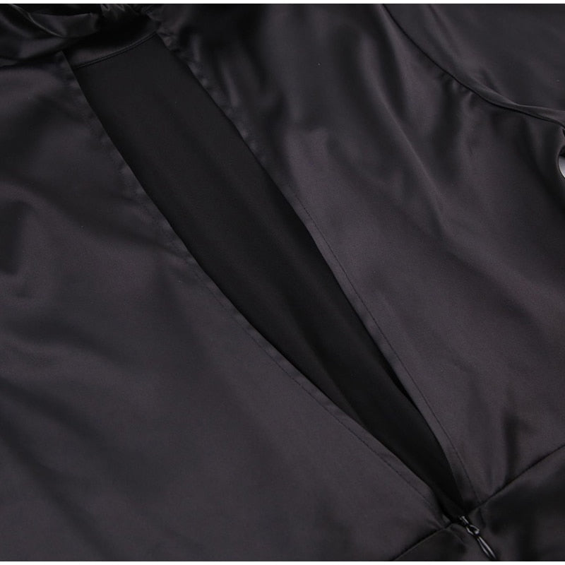 Loïs Satin Kleid | Mit wunderschöner Schleife und offenem Rücken