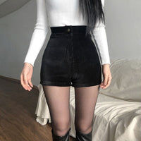 Lilia Shorts | Super dehnbar & bequem