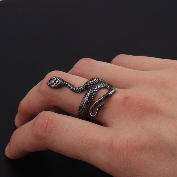 Snake Ring | Unique & stylish design