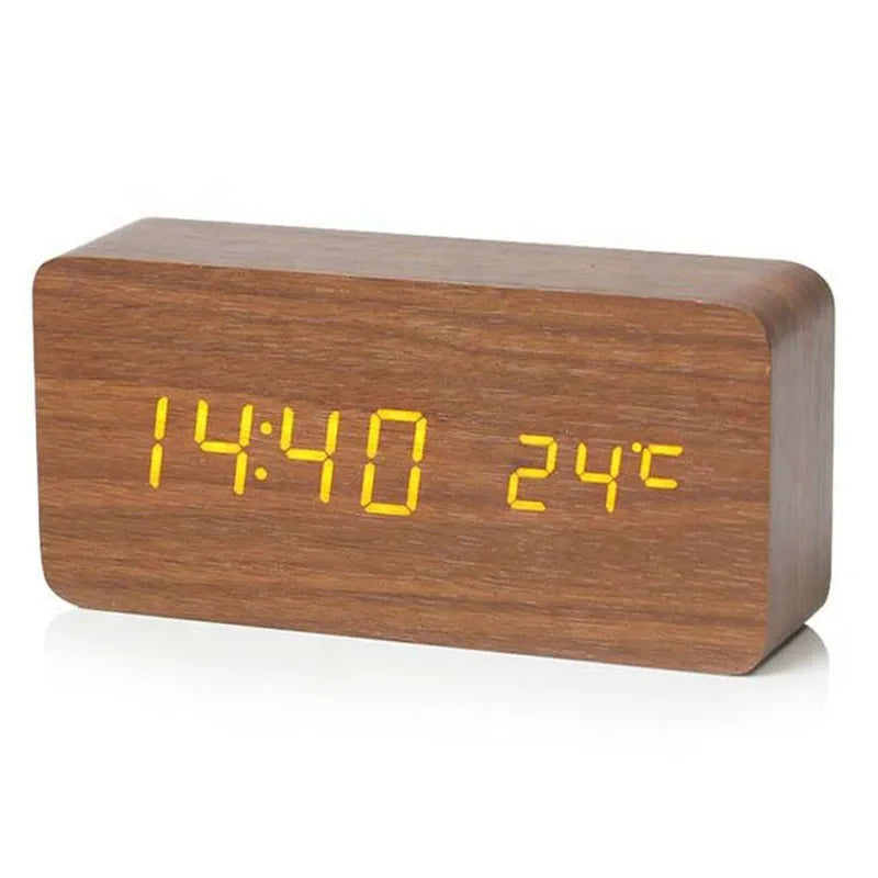 Digital Wooden Wecker with LED display – WoodSync 