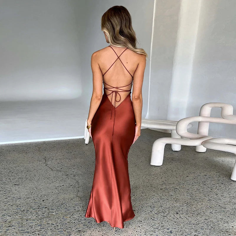 Effen Maxi Dress with Side Slit – Nayla