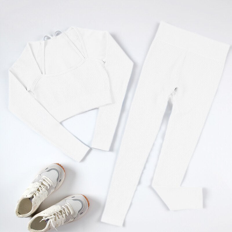 Nicci Yoga Set | A sexy & comfortable sports set