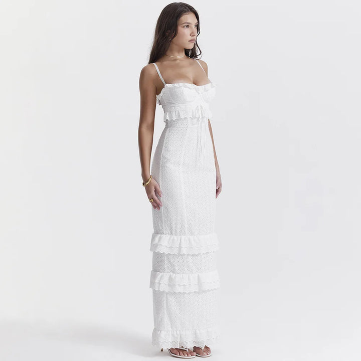 Stijlvolle Witte Geborduurde Maxi Jurk – Alina