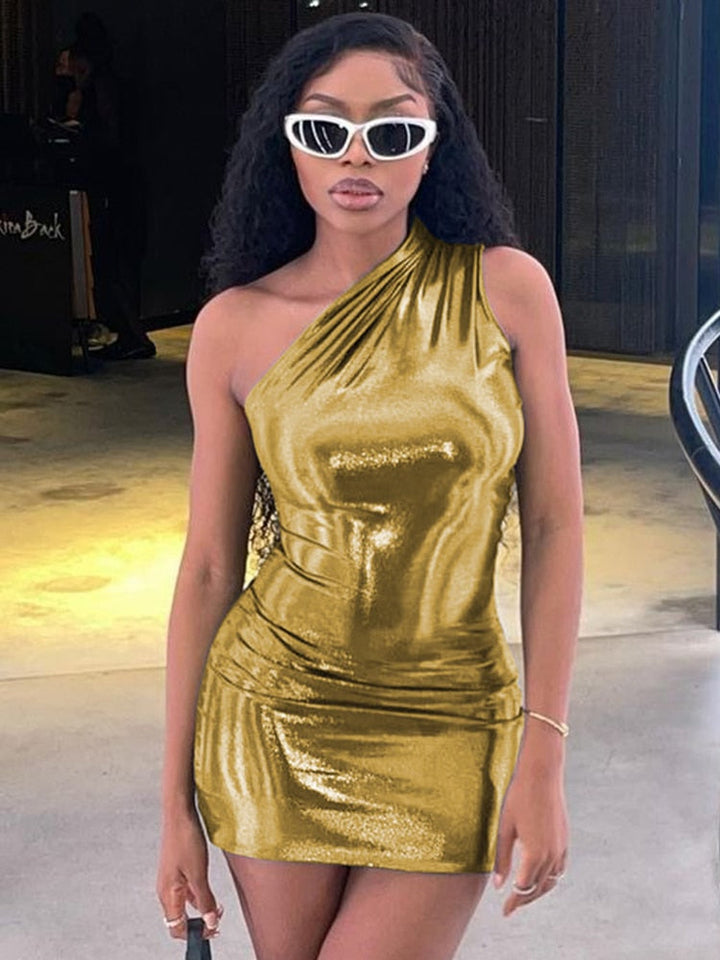 Djuna One-Shoulder Kleid | Ein Kleid, um aufzufallen