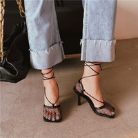 Pumps met Spitzen Look – Céleste