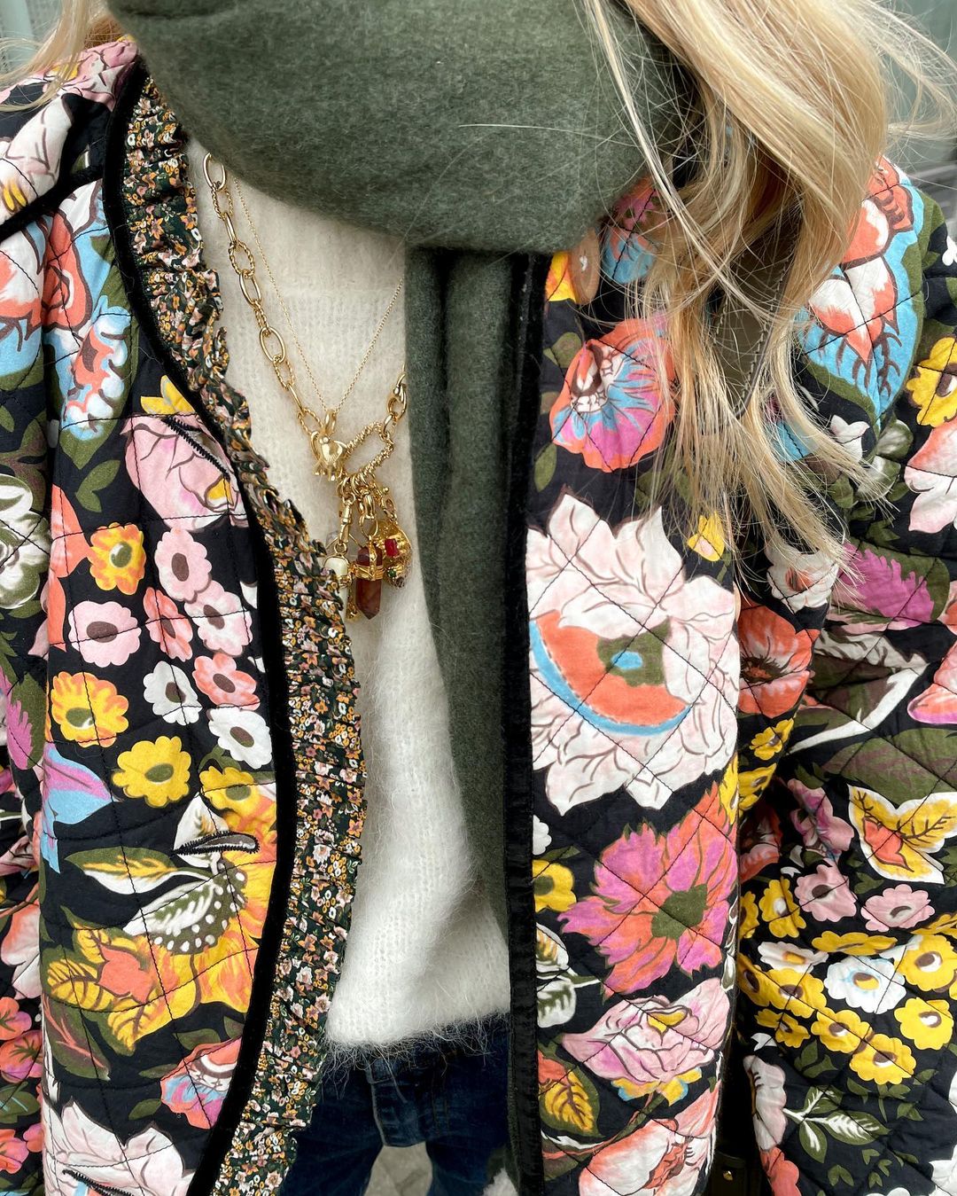 Gefütterte Damenjacke mit Blumenmuster - Evelyn