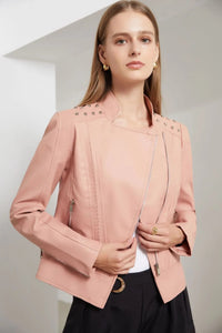 Carmie Lederjacke | Stilvoll & Einzigartig