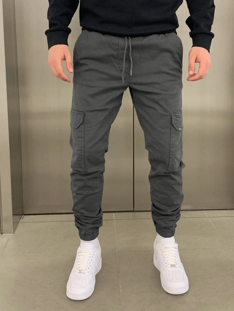 Schmale Cargo-Jogger Mit Zuschnitt - Lasse