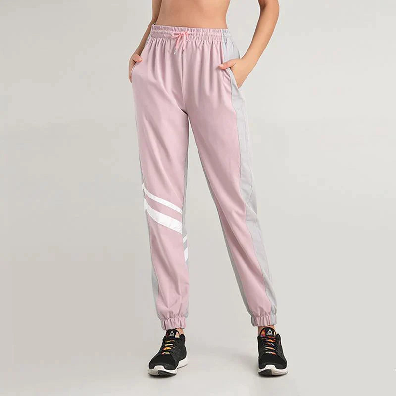 Megan Jogginghose | Sportlich & Trendy