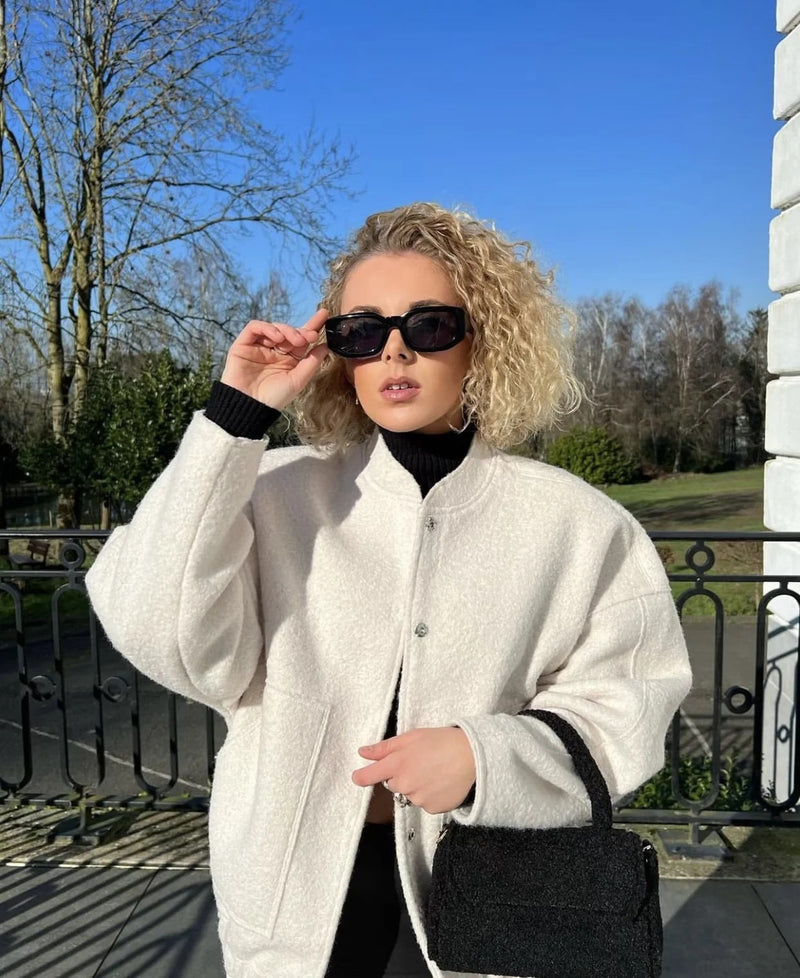 Oversized Wool Coat with Round Neck and Buttons - Selena
