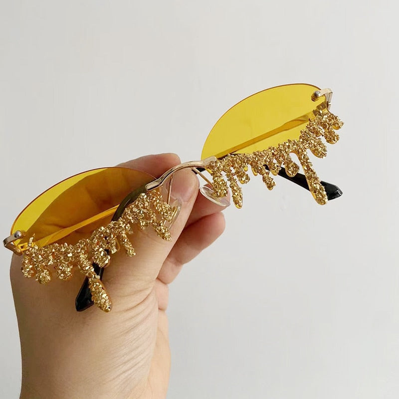 'Cry me a Glitter' Sunglasses | Let the festival season begin!