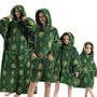 Hoodie-Decke für herbstliche Gemütlichkeit – SpookySnuggle