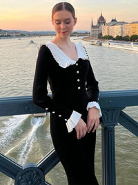 Strick Maxi-Kleid mit hoher Taille & Rüschen – Isolde