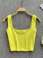 Rückenfreies, kurzes Tanktop in Uni-Farbe – Zayra