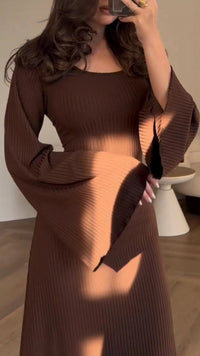 Stijlvolle Bodycon Maxi Jurk met Vetersluiting - Valencia