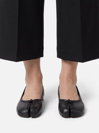 Split-Toe Ballet Flat with Knotted Strap and Flat Sole 4