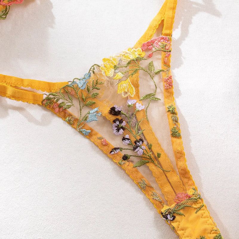 Kanten Lingerie Set | Two-piece with beautiful embroidery