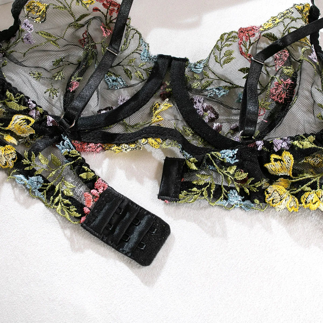 Kanten Lingerie Set | Two-piece with beautiful embroidery
