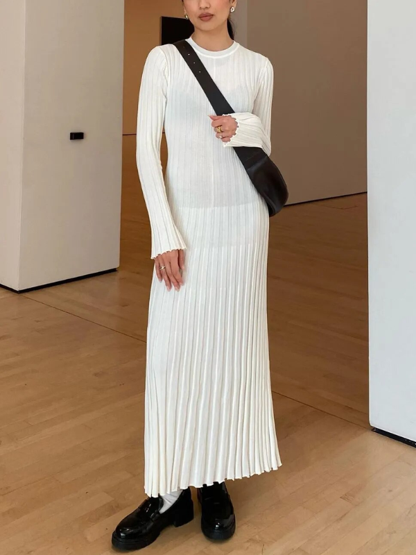 Gracie Gestricktes Maxikleid | Eng & schmeichelhaft