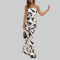 Trägerloses Maxikleid mit luftiger Passform – Jade