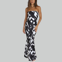 Trägerloses Maxikleid mit luftiger Passform – Jade